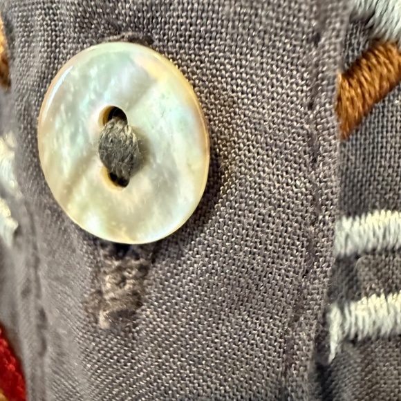 Scully Floral Embroidery Boho Western Button Front Top Flared Bell Sleeves Sz 2X - Picture 5 of 8